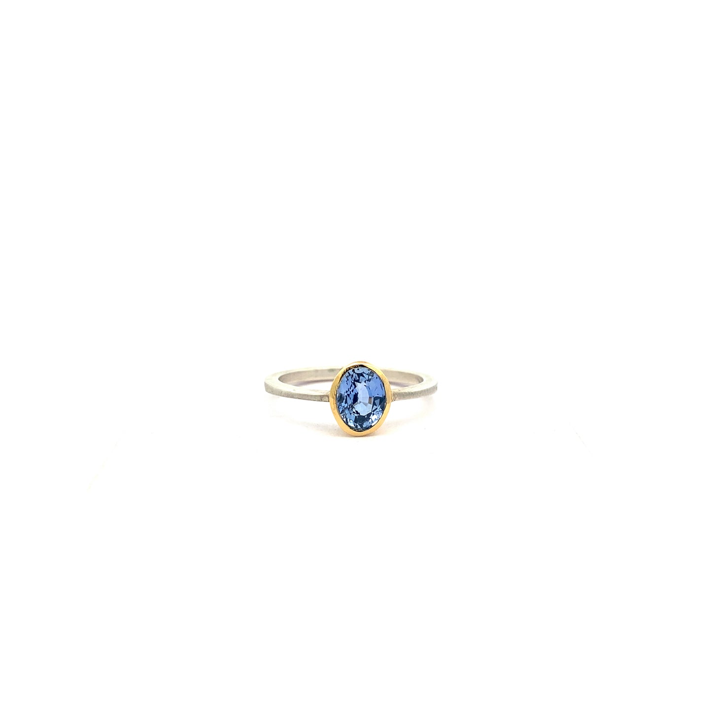 Lilac Sapphire Ring