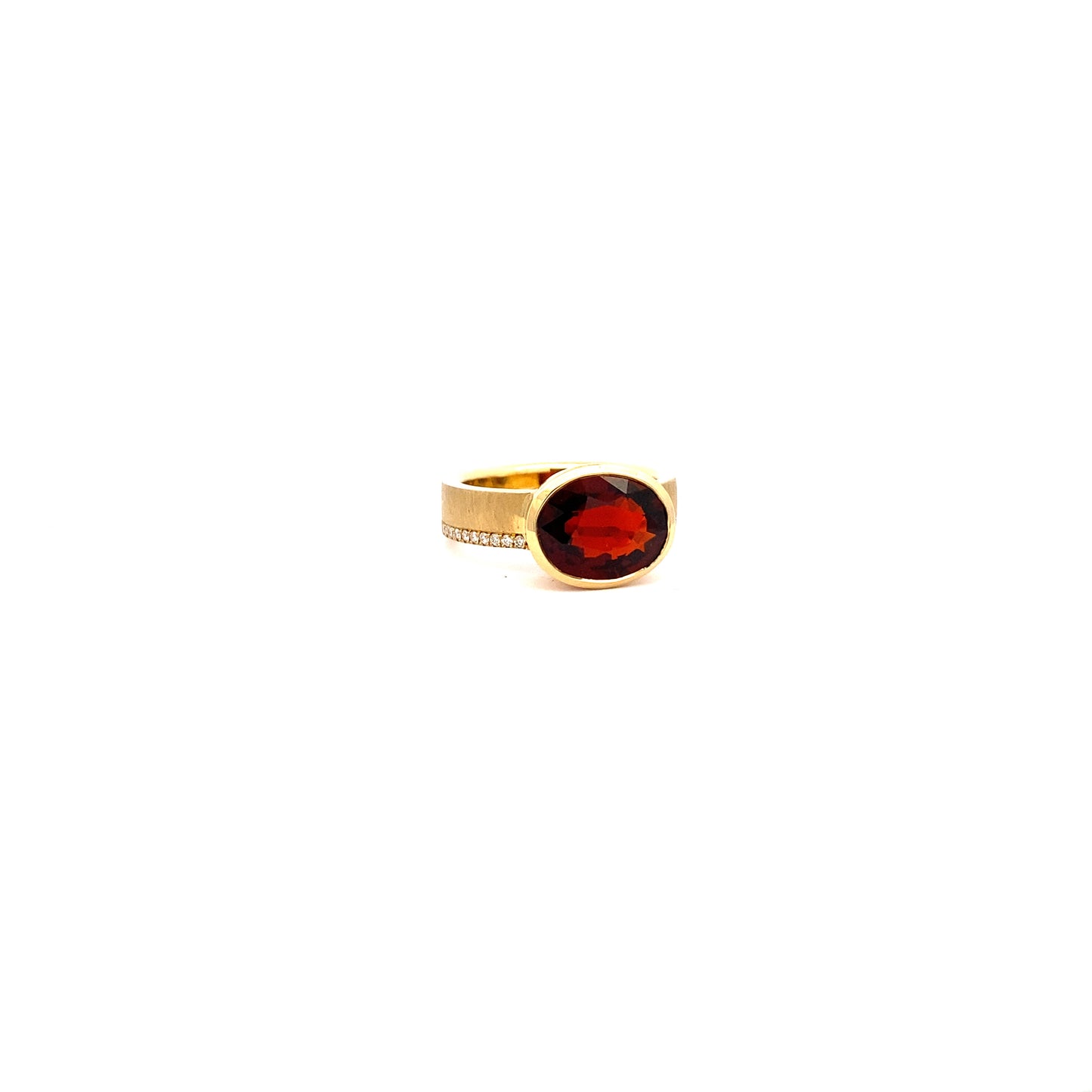 Garnet and Diamond Gold Darcy Ring