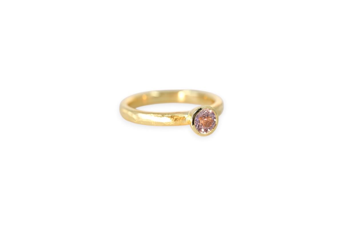 Pale Pink Sapphire Solitaire Ring | Libby Rak Jewellery