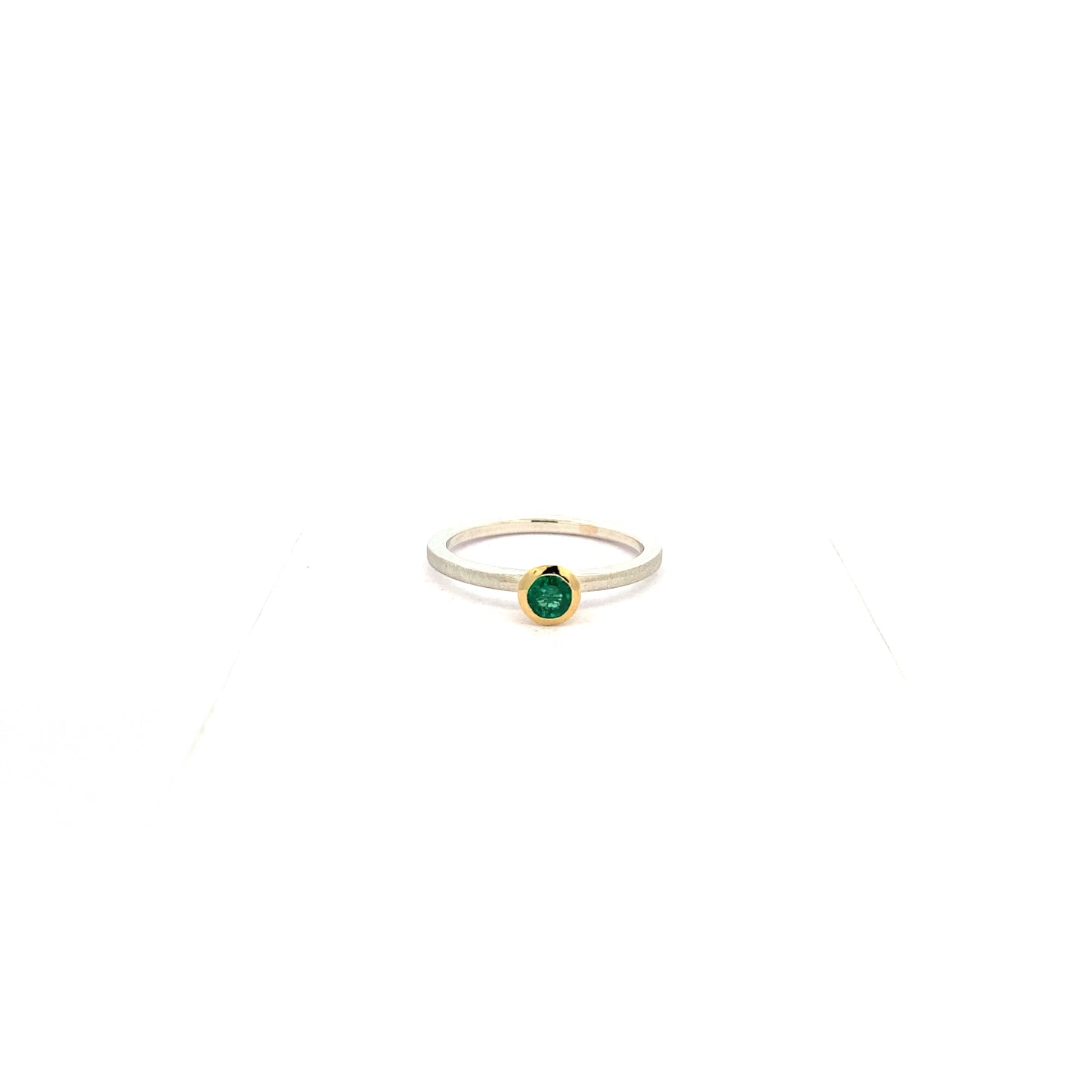 Little Emerald Ring