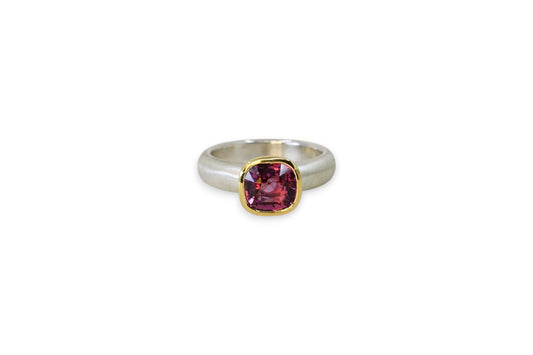 Rhodolite Garnet Ring