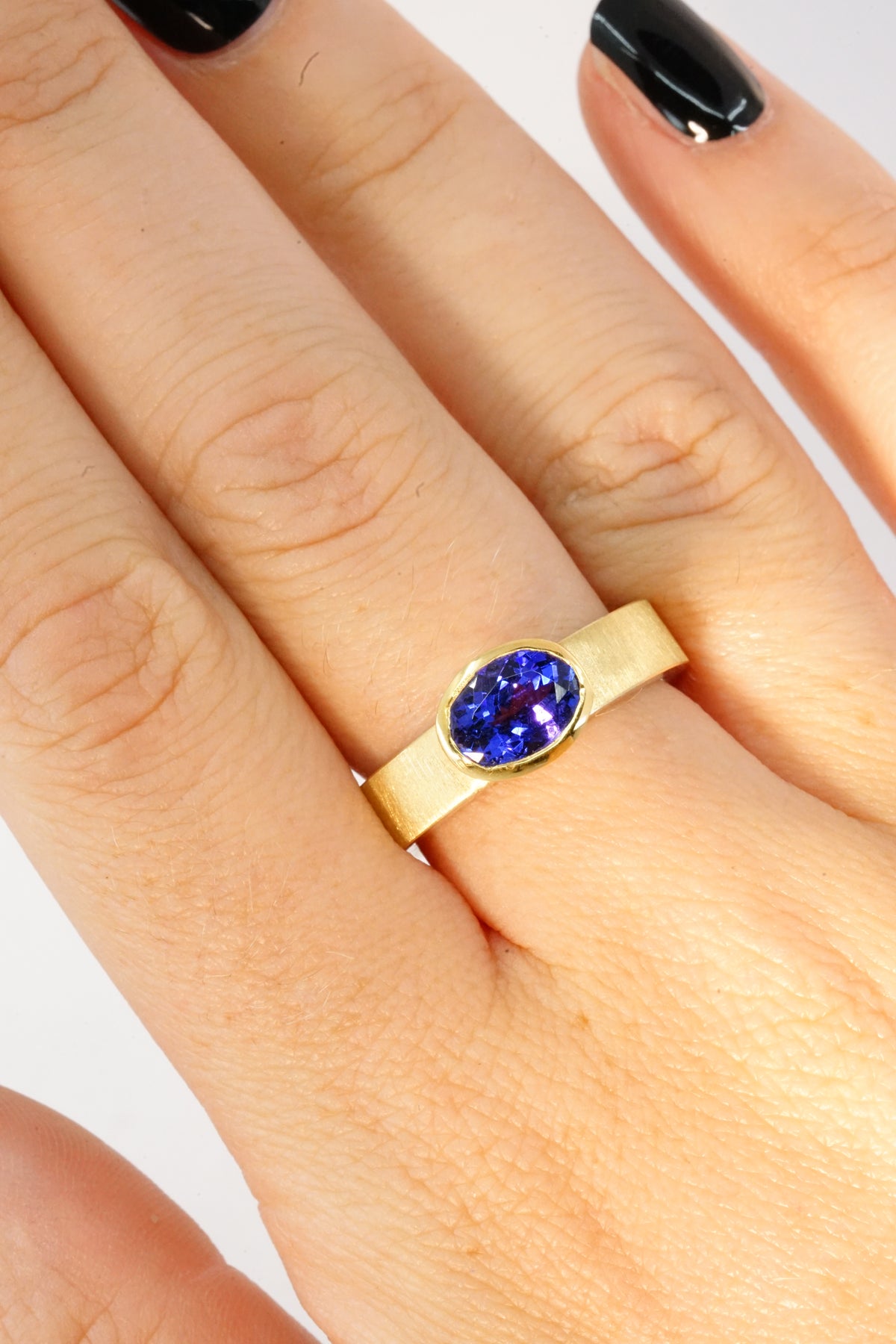 Vibrant Tanzanite  Gold Lined Ring | Libby Rak Jewellery