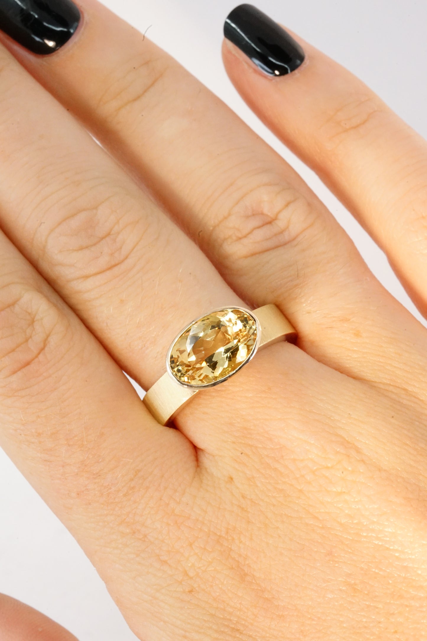 Oval Yellow Beryl Gold Lined Ring | Libby Rak Jewellery