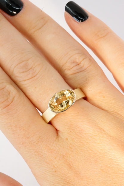 Oval Yellow Beryl Gold Lined Ring | Libby Rak Jewellery