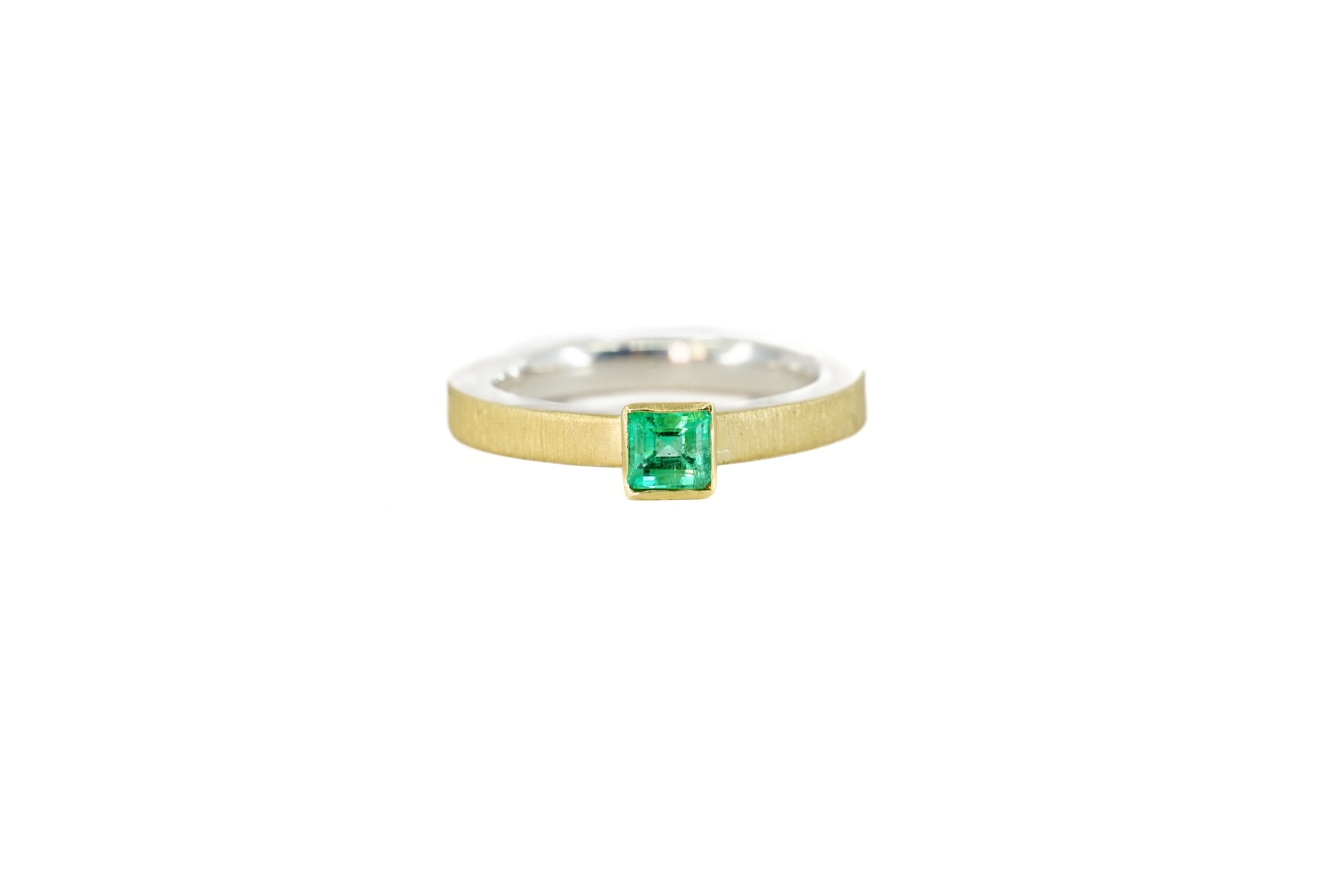 Embery Riddle Ring Emerald Ring – Libby Rak Jewellery