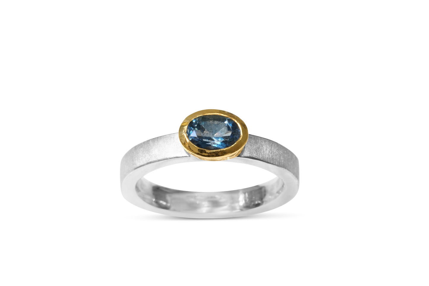 Oval Cut Aquamarine Ring