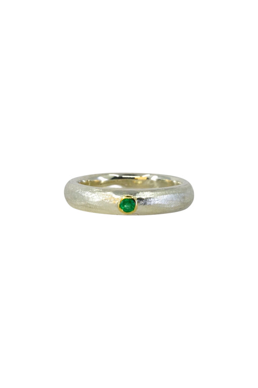 Little Emerald Fat Band Ring