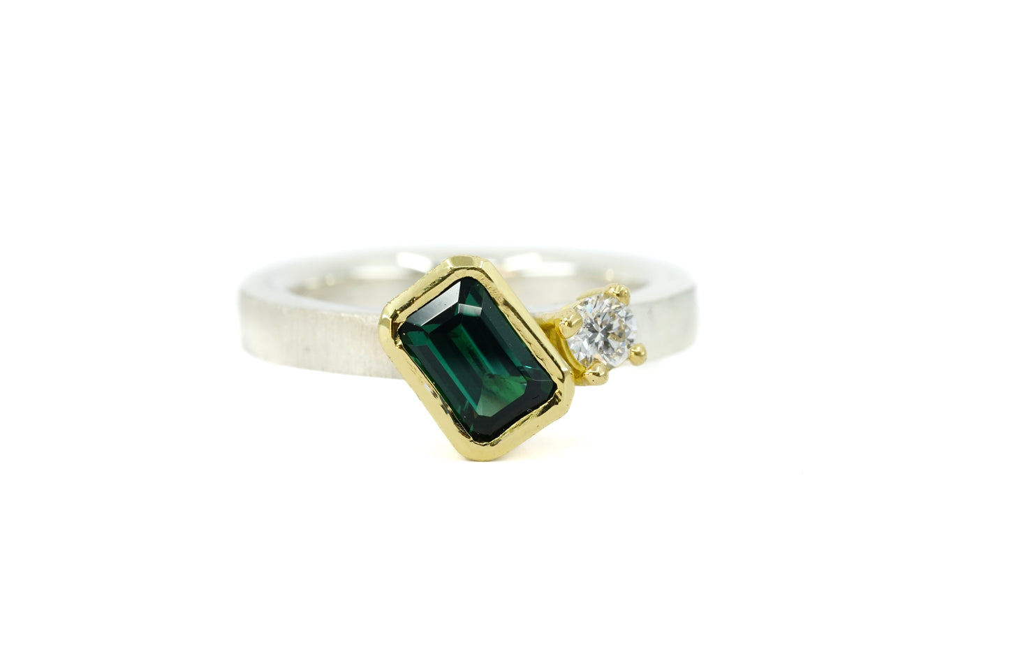 Green Tourmaline and Diamond Assymetric Ring