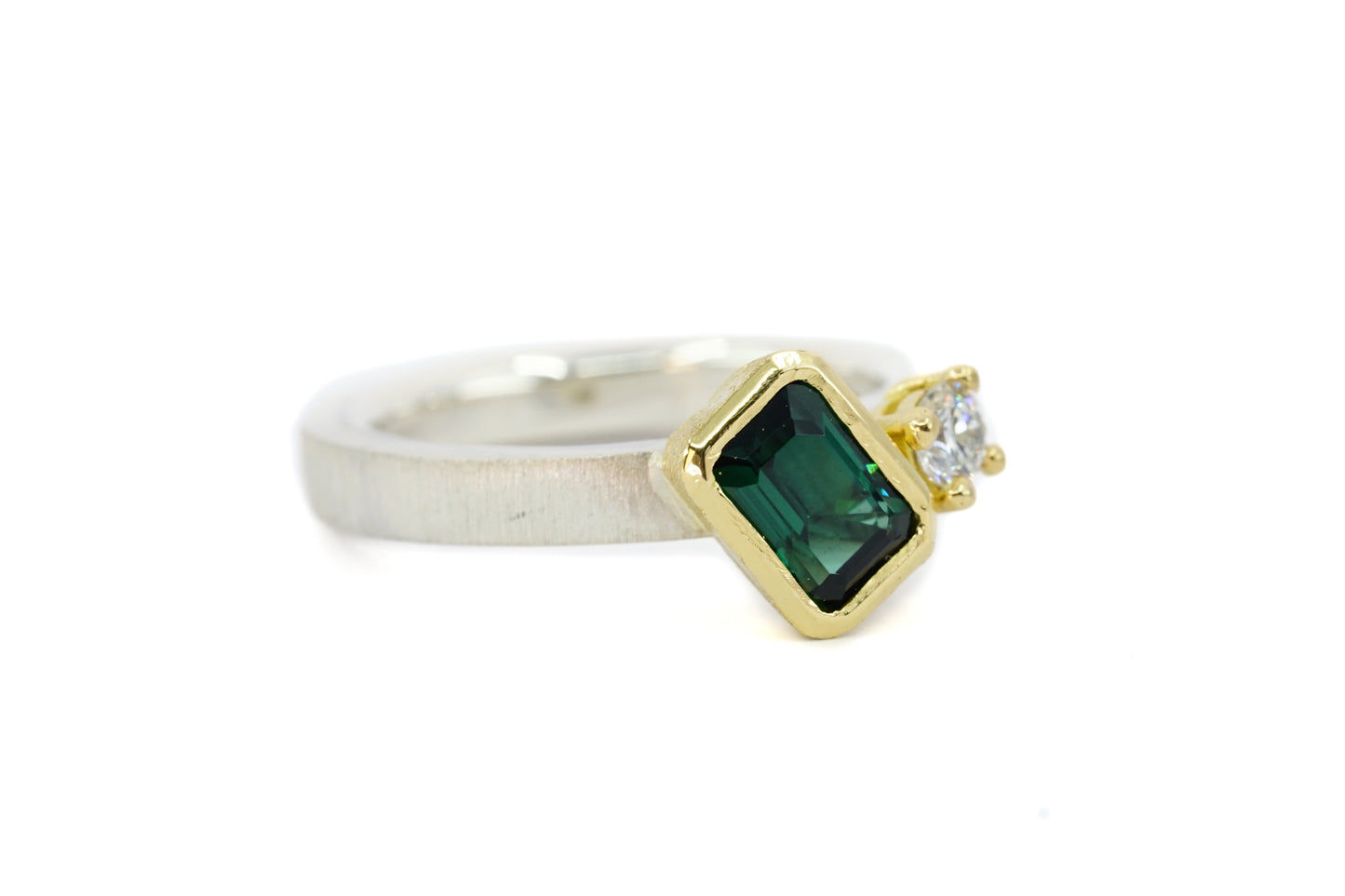 Green Tourmaline and Diamond Assymetric Ring