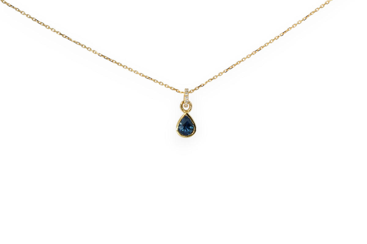 Blue Sapphire Pendant Necklace | Libby Rak Jewellery