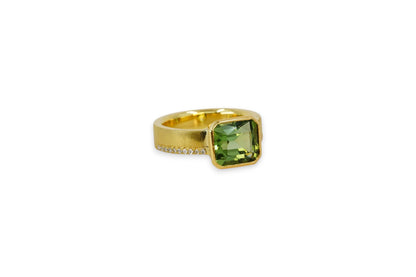 Green tourmaline Darcy Ring