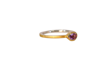 Oval Pink Sapphire Gold Lining Ring