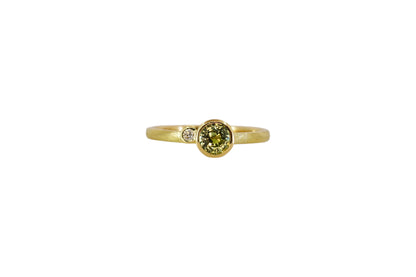 Green Sapphire Sweetie Ring